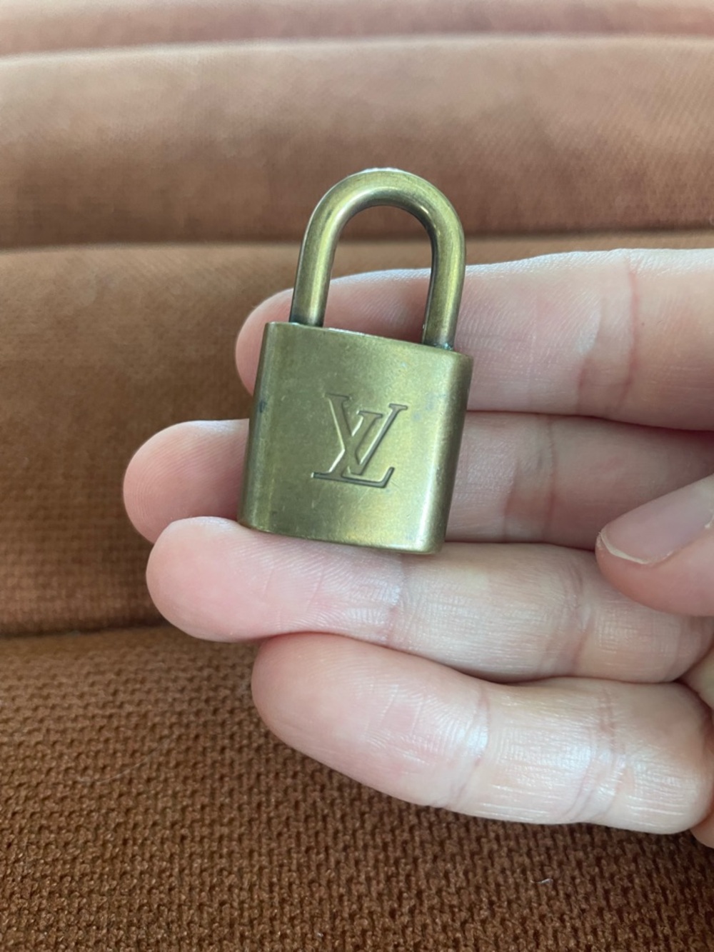 Louis Vuitton #307 Brass Padlock No Key